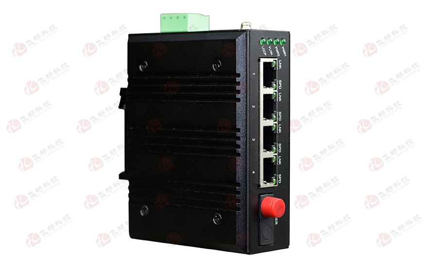 飛暢科技-mini工業(yè)軌式 4路百兆(物理隔離，總帶寬100M)轉(zhuǎn)1路百兆光